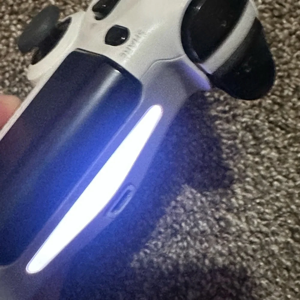 PlayStation 4 controller white